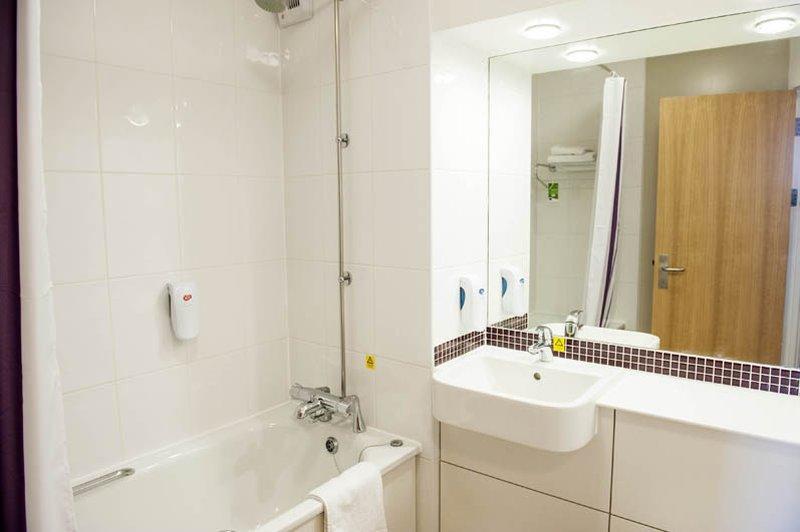 Premier Inn Premier Inn 威灵堡 外观 照片